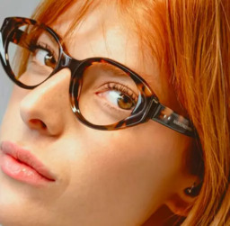MARIA.VALENTINA eyewear