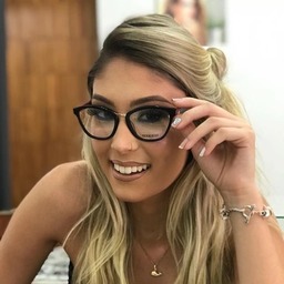 Os óculos Victor Hugo são sinônimo de beleza, conforto e sofisticação